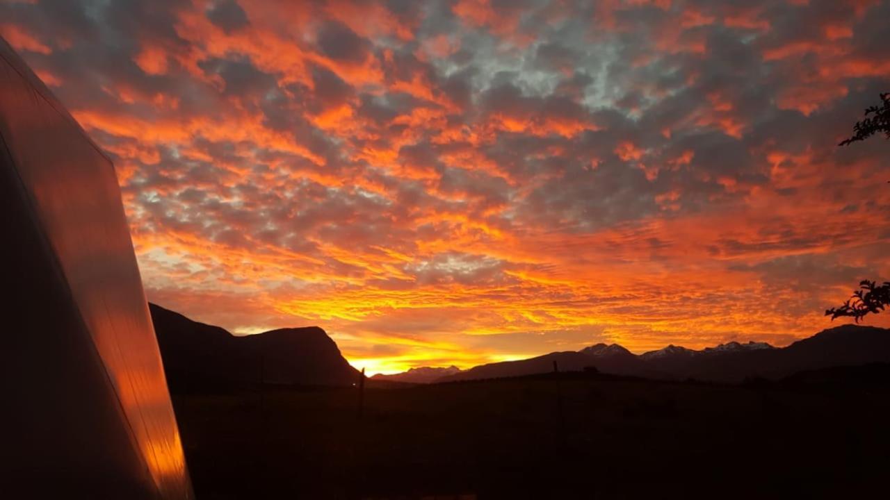 Glamping Patagonia Nativa Rural Hotel โกไยเก ภายนอก รูปภาพ